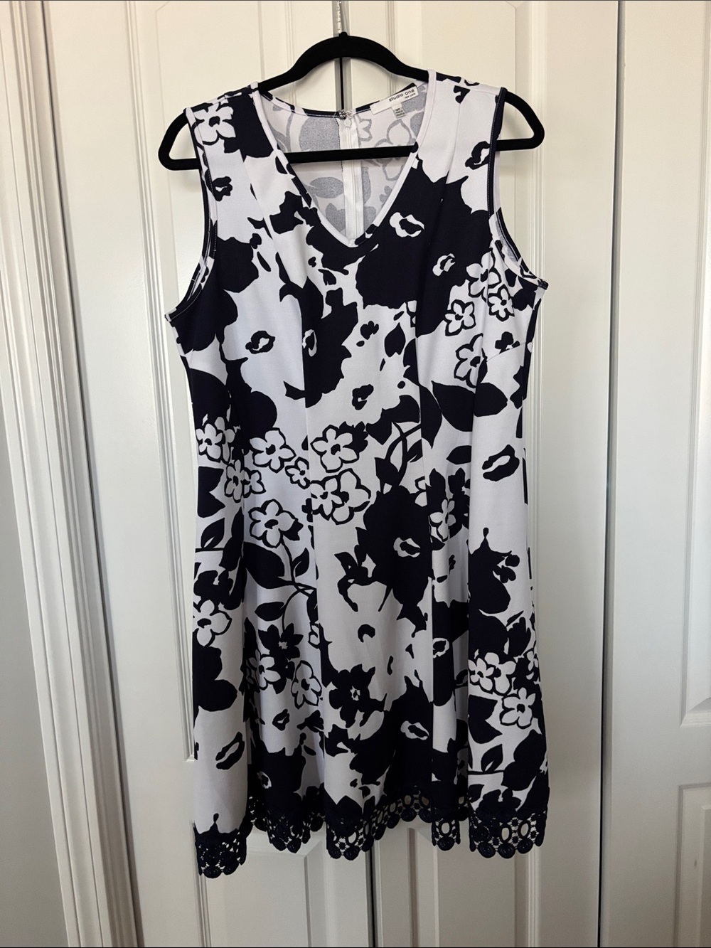 Sleeveless Navy & White Floral A-Line Dress